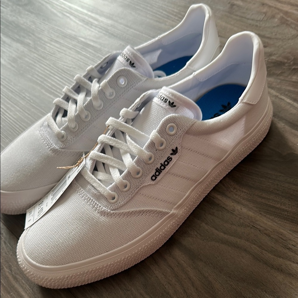 Adidas Classic White Canvas Sneakers - 3MC